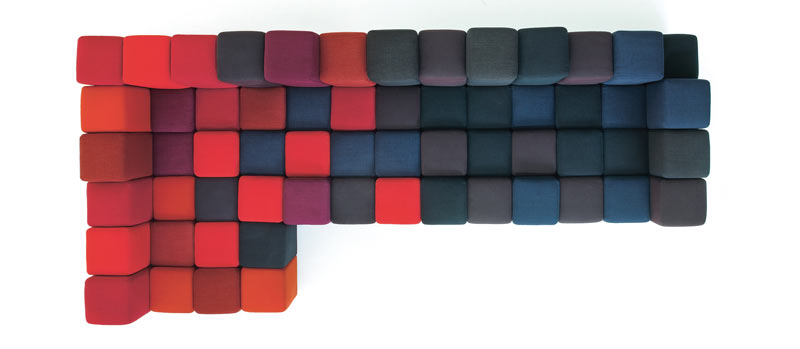 canapé design Do-Lo-Rez de Moroso rouge noir