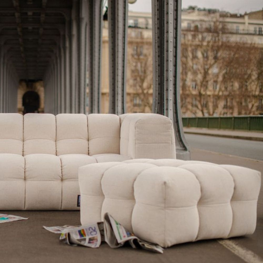 Canapé Cloud Bobochic dans les rues de Paris
