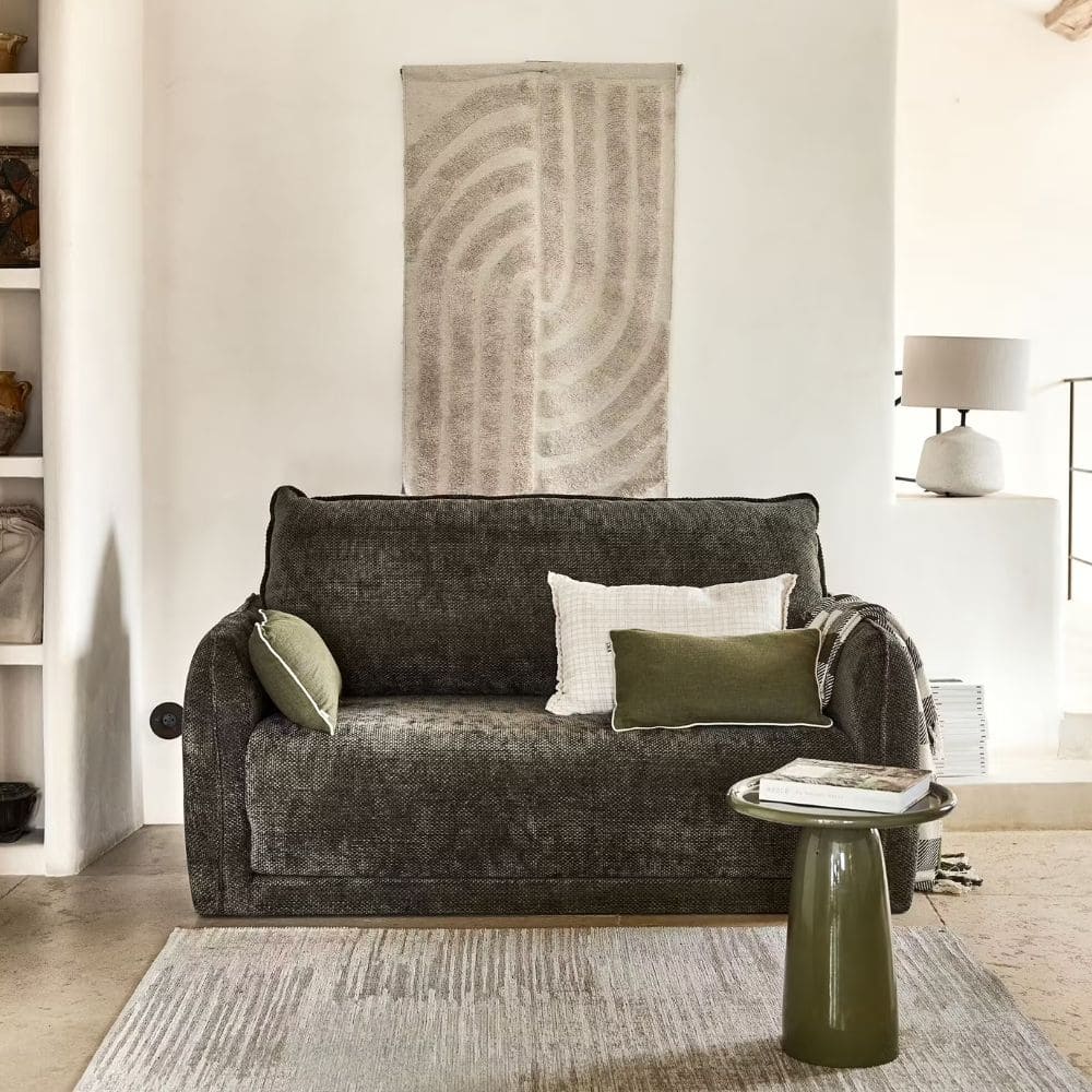 Canapé Leo Alinea en 2 places convertible déplimousse dans beau salon