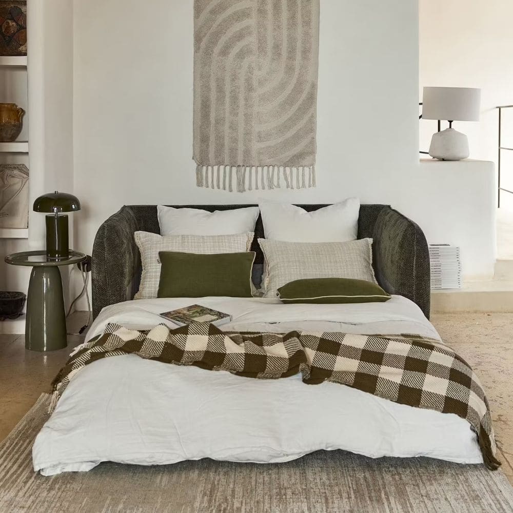 Canapé Leo Alinea en mode convertible prêt à dormir