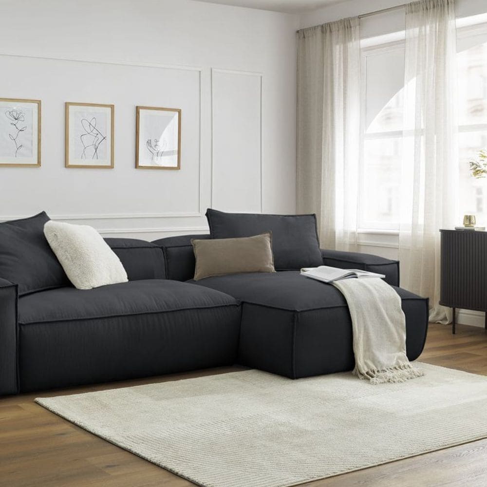 Canapé Boheme Bobochic en velours côtelé d'angle dans beau salon lumineux - Par TousLesCanapes