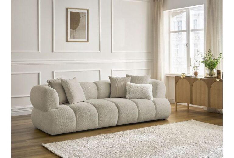 Canapé Pamira Bobochic : capitonné et bouclette, mais l'angle cache-t-il un vrai couchage ?