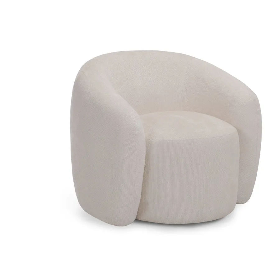 Fauteuil Aurélie en tissu blanc vue de trois quarts sur fond blanc