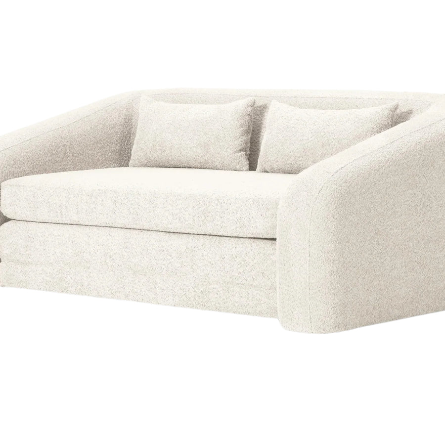 Canapé Louise deux places en tissu beige détouré vu de face sur fond blanc.