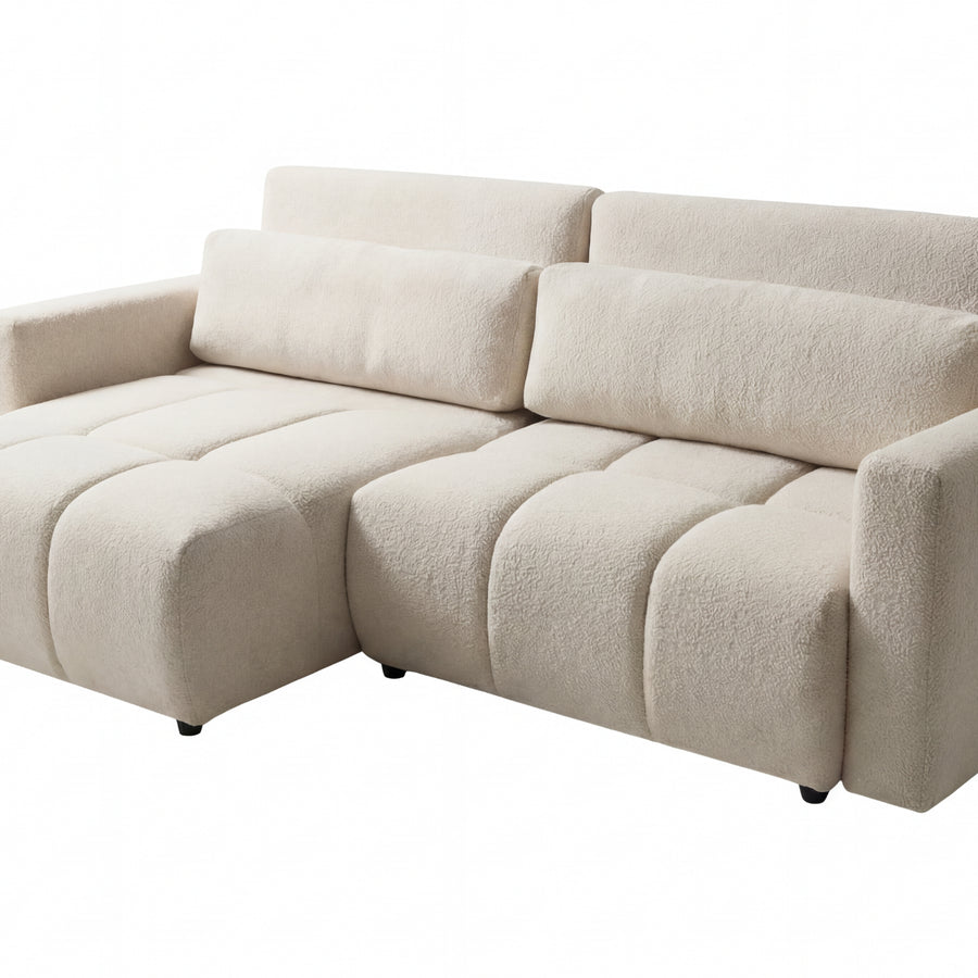 Canapé Maia angle droit beige, vue trois-quarts montrant profondeur et hauteur des sections.